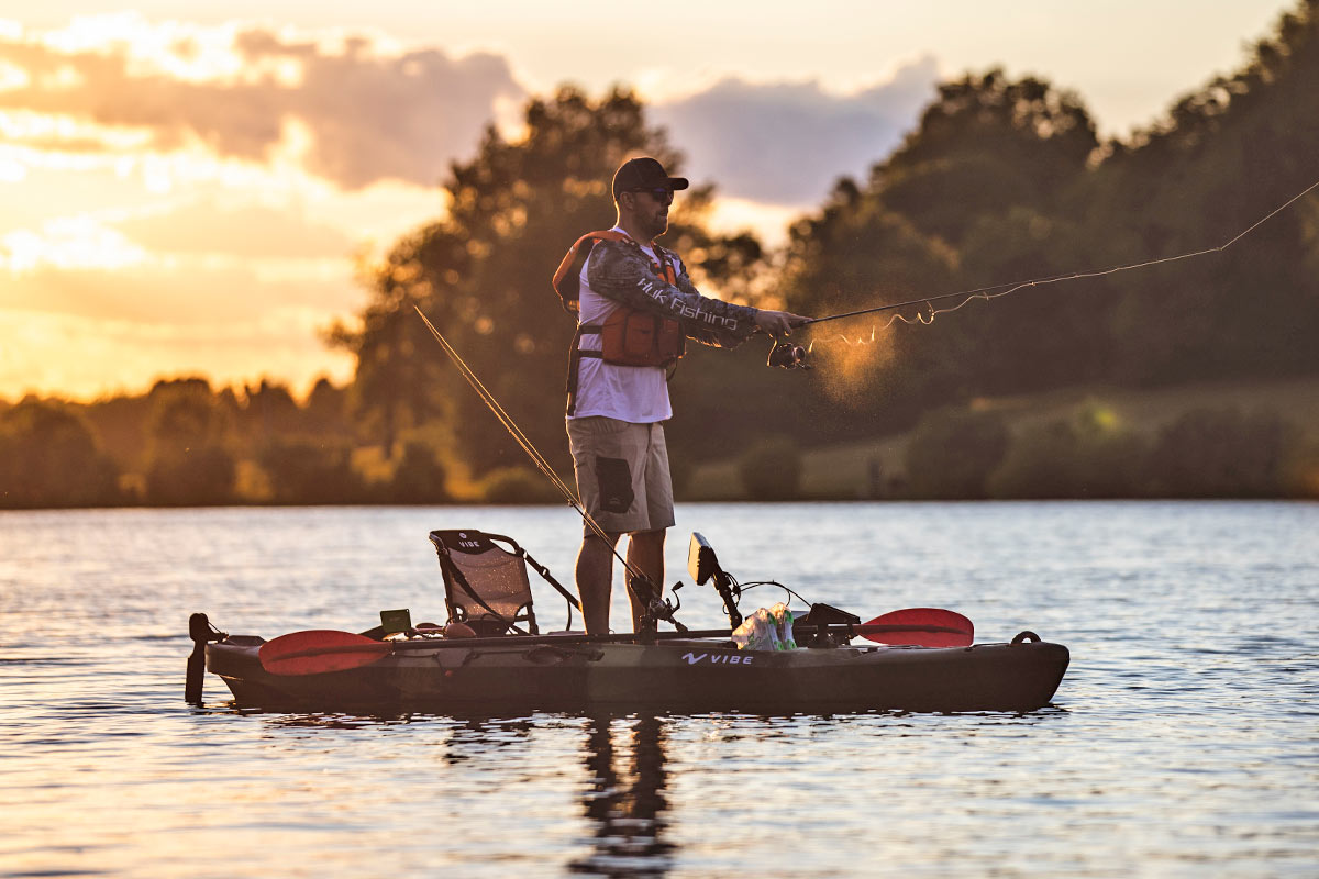 "L'ÉTÉ LE PLUS ÉPIQUE DE TOUS LES TEMPS" - MEILLEURS CONSEILS POUR LA PÊCHE EN KAYAK À LA FIN DE L'ÉTÉ